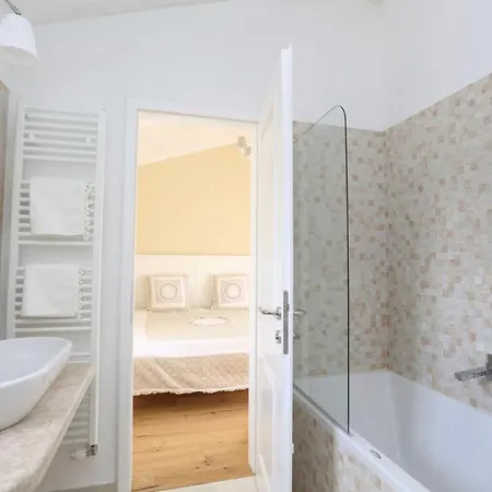 Nina Exclusive, Mit Meerblick Und Beheiztem Pool Von Mai-september Rakovci