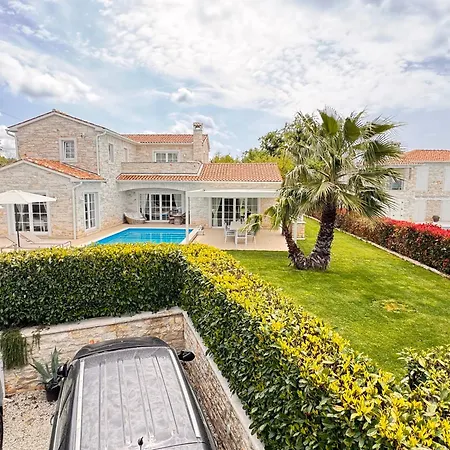 וילה Nina Exclusive, Mit Meerblick Und Beheiztem Pool Von Mai-september Rakovci