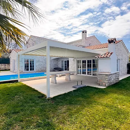 וילה Nina Exclusive, Mit Meerblick Und Beheiztem Pool Von Mai-september *